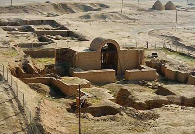 UNESCO, Nimrud saldırısından sonra BM Güvenlik Konseyi'ni acil toplantıya çağırdı.