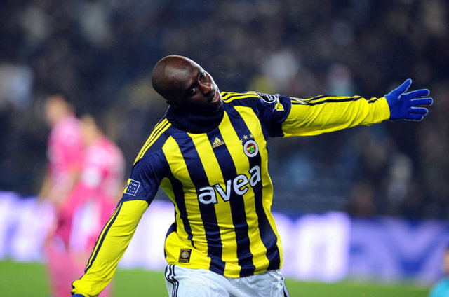 Issiar Dia: Haftasonu büyük maç... Umarım kardeşim Moussa Sow da gol atar