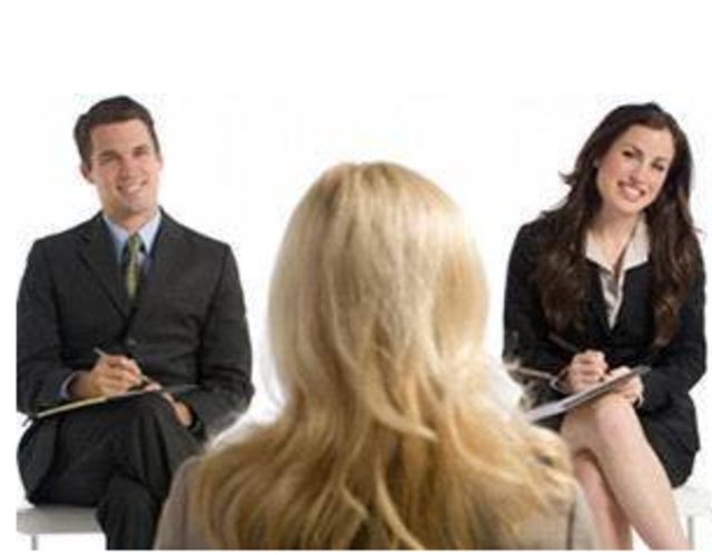 Veritabanının ne anlama geldiğini sekiz yaşındaki kuzeninizin anlayacağı bir şekilde açıklayın.