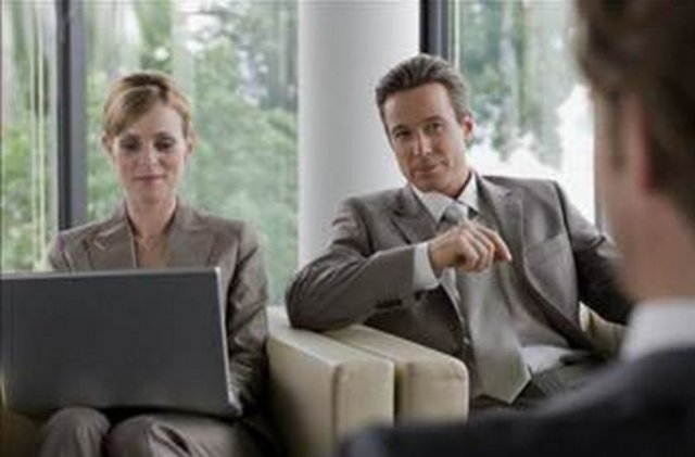 Eğer bir uzaylı size sahip olmadığınız bir gücü vereceğini söylese, ne tip gücünüz olmasını isterdiniz? Neden?