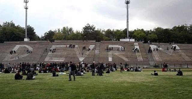 ODTÜ Rektörü Prof. Dr. Ahmet Acar ise "Bu yıl akademisyenleri neyin etkilediğini bilemeyiz" diye konuştu.