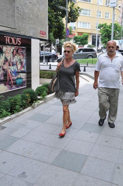 GÜLİZ ONURSAL