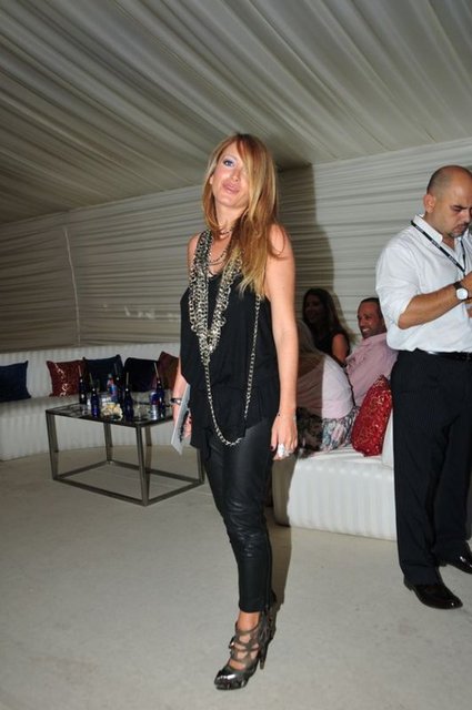YASEMİN TACİROĞLU
