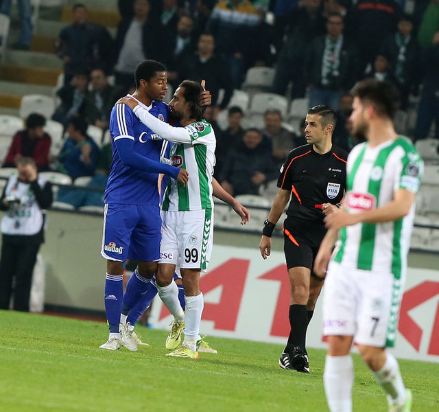 - - Kasımpaşa yine yaptı yapacağını helal olsun !