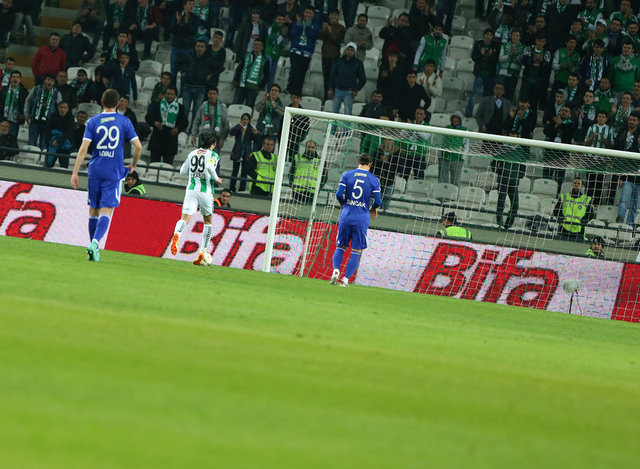 - Türk futbolunda güzel şeyler de oluyormuş.