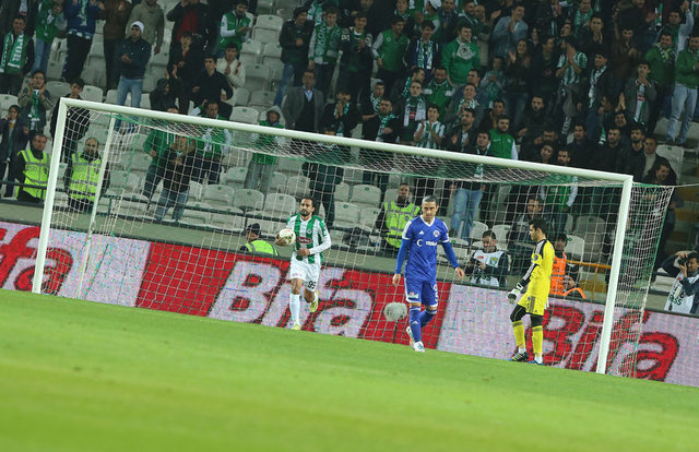 - Oh be... Nihayet futbol ve fair-play.