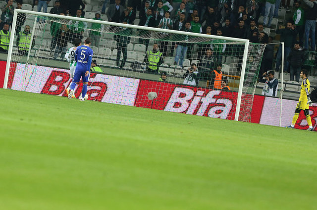 -  - - Türk futbolunda iyi ki Kasımpaşa gibi takımlar var.