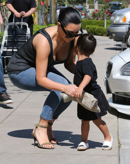 Bir süredir kızı North'a bir kardeş vermek için uğraşan Kardashian sonunda amacına ulaştı.