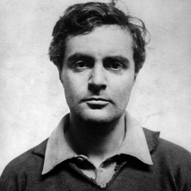Amedeo Modigliani -  - İtalya'nın Livarno kentinde 1884 yılında doğan Modigliani çocukken yakalandığı hastalıkların etkilerini tüm hayatı boyunca taşıdı. İtalyan Rönesansı'ndan özellikle Siena Okulu'ndan çok etkilendi.