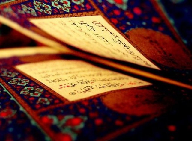 Yine Efendimizin, "Kabir azabından Allah'a sığınınız" (Müslim, Cennet, 17) buyurması kabir azabının şiddetini ifade etmektedir.