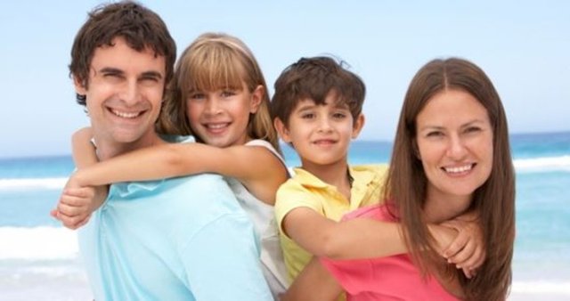 ÖRNEK HAYATLAR -  - Hayatından memnun musun, rahat geçinebiliyor musun?