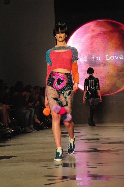 MADE IN LOVE DEFİLE