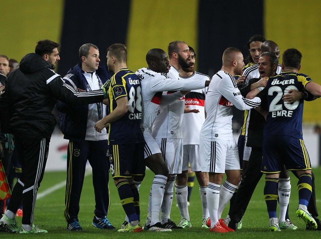 Beşiktaş Teknik Direktörü Slaven Bilic tartışmalara tepki gösterdi. -