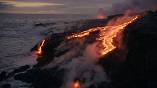 Allah Teâlâ, mahşer gününden söz ederken; "büyük gün," "bütün insanların, âlemlerin Rabbi huzuruna çıkacağı gün" ifadelerini kullanmaktadır.