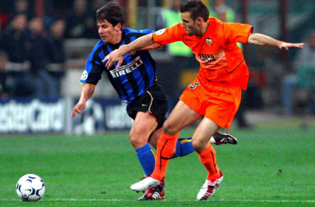 Sistemini 4-1-3-2 olarak belirleyen Emre Belözoğlu'nun en iyi 11'i şöyle: