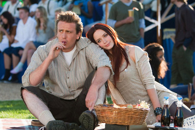 Jason Segel ve Emily Blunt'ı seyirci ilk kez Gulliver's Travels'ta (Gulliver'in Gezileri) birlikte izledi.