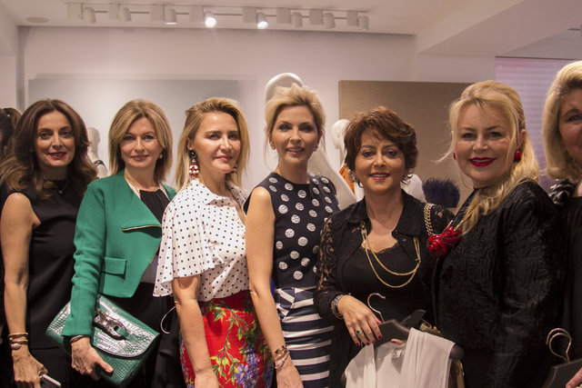 BANU ÇARMIKLI, DİLEK TÜRKER, ASLI ŞEN, ARZU SABANCI, EMİNE KAMIŞLI, DEMET SABANCI ÇETİNDOĞAN 