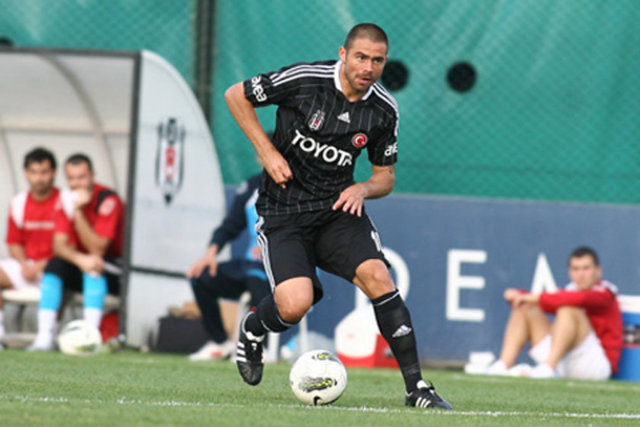 Edu - Yaşı: 33 - Takımı: Jeonbuk Hyundai Motors (Güney Kore)