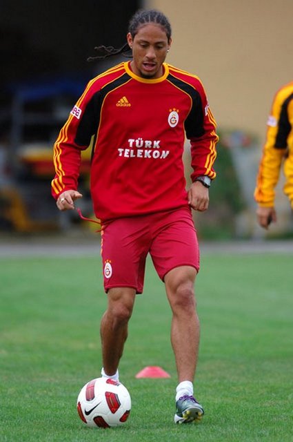 Juan Pablo Pino - Yaşı: 27 - Takımı: Boşta