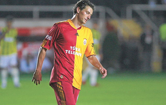 Elano - Yaşı: 33 - Takımı: Chennaiyin (Hindistan)