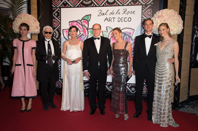 PRENSES CHARLOTTE - KARL LAGERFELD, PRENS 2. ALBERT - PIERRE CASIRAGHI, BEATRICE BORROMEO