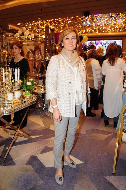 REVNA DEMİRÖREN 