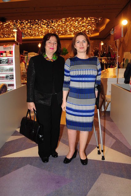MONİK İPEKEL, ÖZLEM CANKURTARAN 