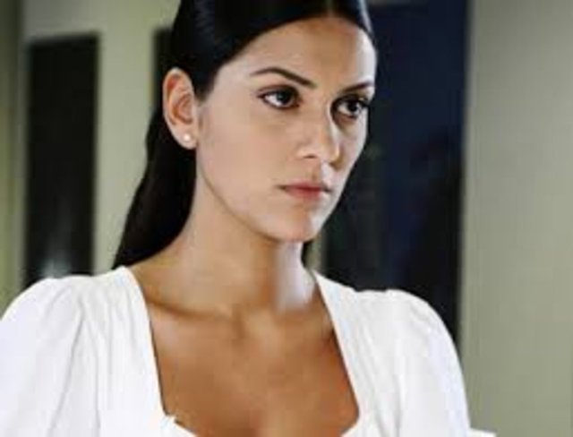 BERGÜZAR KOREL