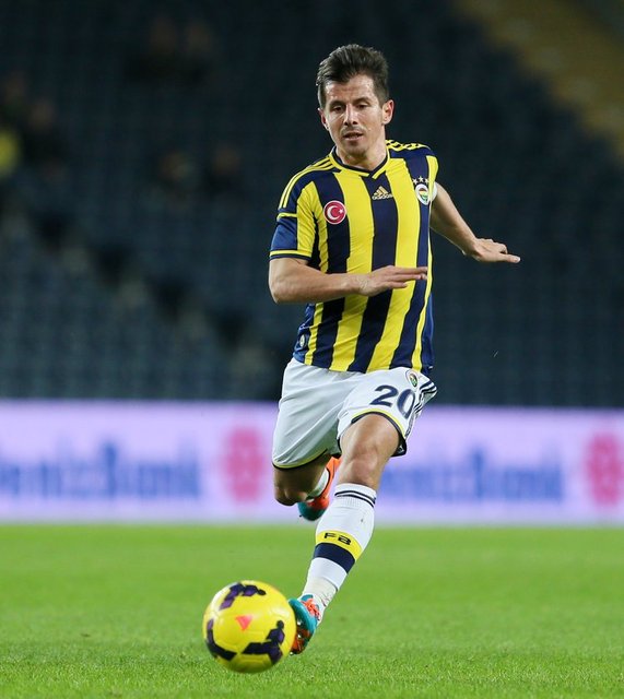 Emre Belözoğlu - Fenerbahçe