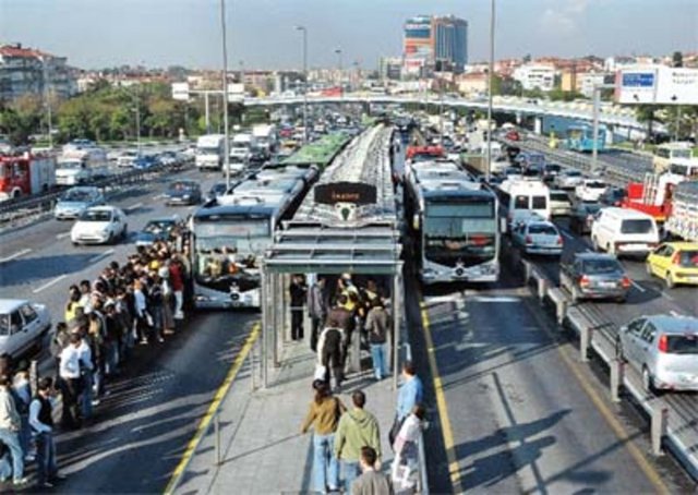 İncirli - Edirnekapı - Gayrettepe Metro Hattı: İncirli •Zeytinburnu •Cevizlibağ •Vatan •Edirnekapı •Perpa •Çağlayan • Mecidiyeköy •Gayrettepe/Zincirlikuyu12 KM 18 dk
