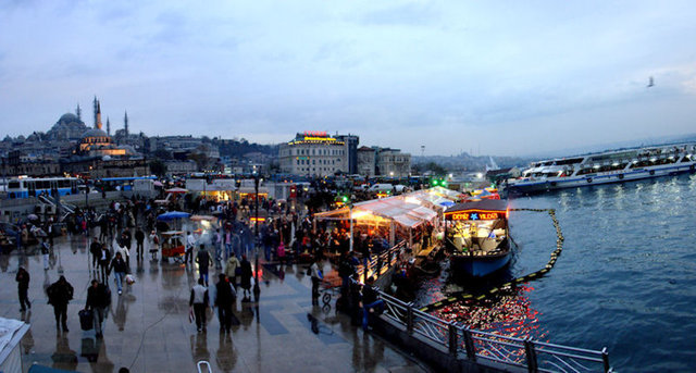 Eminönü - Eyüp - Alibeyköy(Haliç Çevresi) Tramvay Hattı - 9,6 KM 29 dk