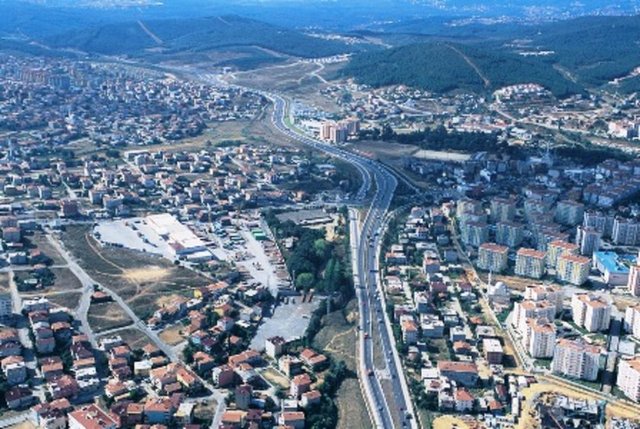 Dudullu - Kayışdağı - İçerenköy - Bostancı Metro Hattı - İstasyonlar: Dudullu • Modoko • İMES • Türkiş Blokları • Kayışdağı • İçerenköy • Küçükbakkalköy • Kozyatağı • Üst Bostancı • Bostancı İDO13,4 KM 21 dk