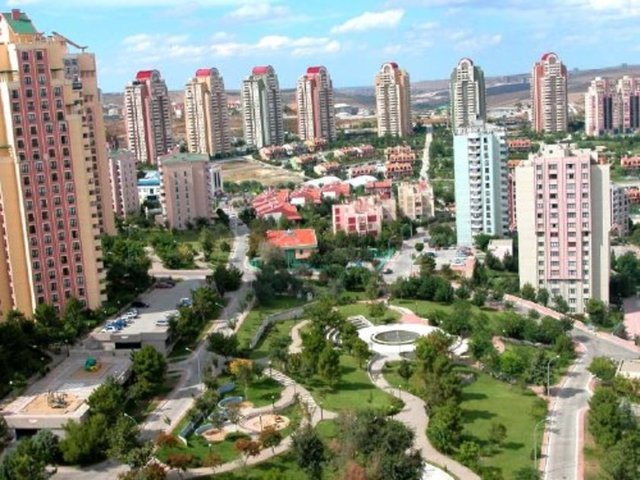 Halkalı - Bahçeşehir - Çatalca Raylı Sistem Hattı - İstasyonlar: Halkalı • Bahçeşehir • Hadımköy • Çatalca33 KM 33 dk