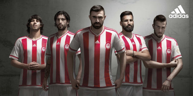"Footyheadlines" isimli internet sitesi birçok Avrupa kulübünün 2015/2016 sezonunda giyeceği formaları yayınladı.  - Olympiakos