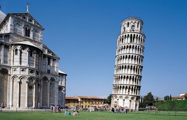 Pisa Kulesi