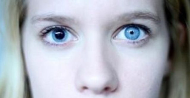 Sevdiğiniz birini gördüğünüzde gözbebekleriniz büyür.