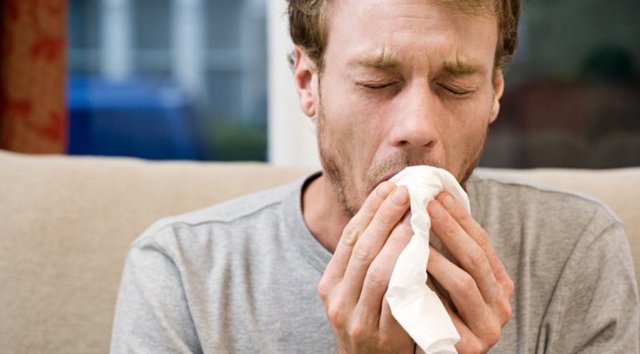 Klinik çalışmalar farmakolojik tıbbi tedavi metotlarının tütün bağımlılığının tedavisinde motivasyon desteği ile birlikte etkili olduğunu ve tekrar sigaraya başlamayı önlediğini göstermiştir.
