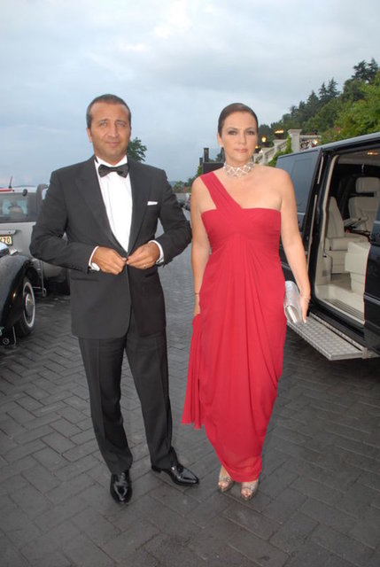 ASLI SOYAK, ERKUT SOYAK