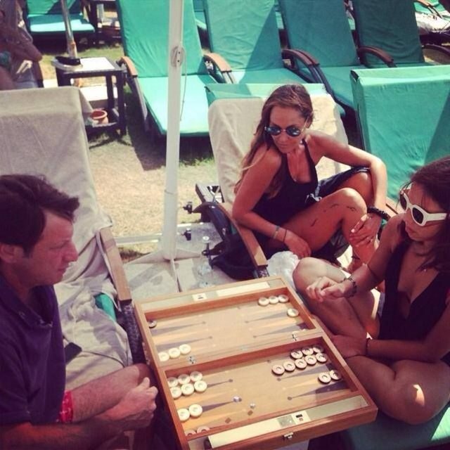 "Beni hiçbir şekilde ilgilendirmeyen biri. Beni resmen taciz ediyorsunuz.