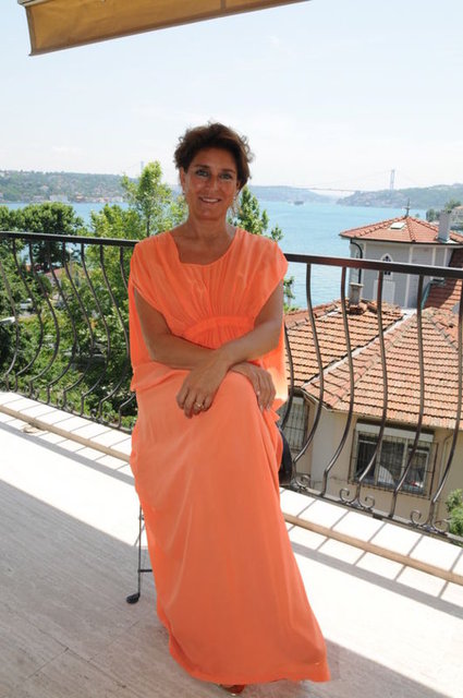 YONCA EBUZZİYA