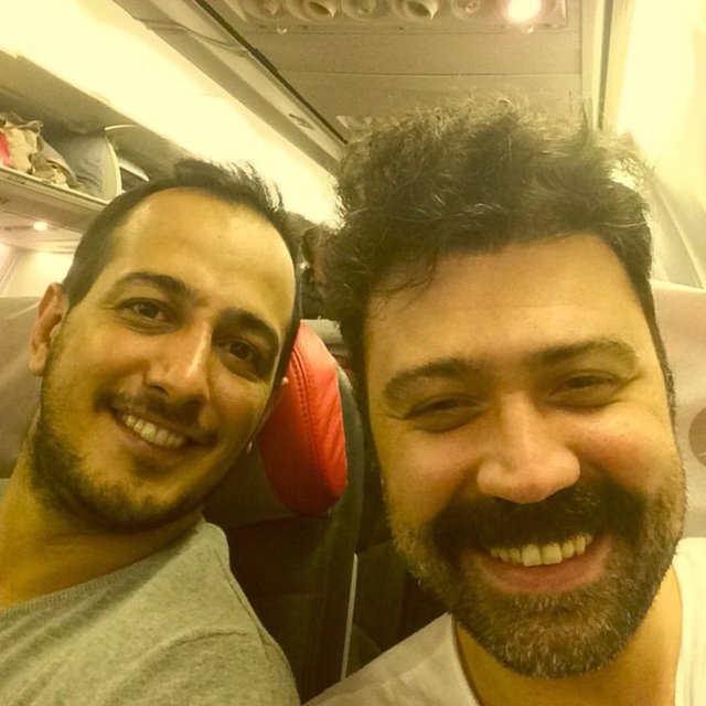 BÜLENT EMRAH PARLAK  - Kardoların canı...Abisinin gülü