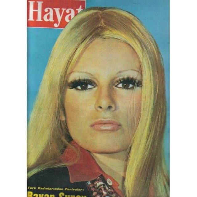 1969-Tarihte ilk kez insanlı bir uzay aracı Ay'a ulaştı. Apollo 11 ile 20 Temmuz'da astronot Neil Armstrong Ay'a ilk ayak basan insan oldu. Ajda Pekkan, Uluslararası Apollonia Müzik Festivali'nde Perhaps One Day şarkısıyla Türkiye'yi temsil etti.