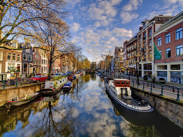 16-Amsterdam (Hollanda)