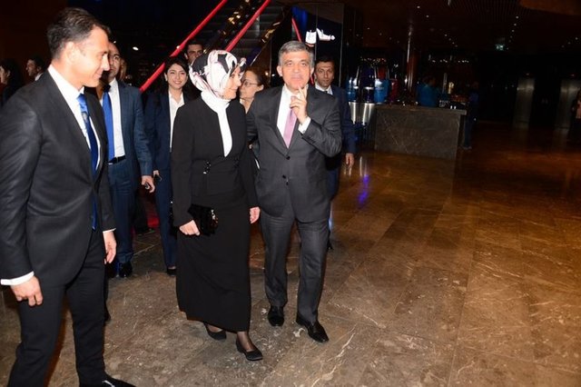 HAYRÜNNİSA - ABDULLAH GÜL 