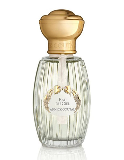 Annick Goutal - Ihlamur çayı, gül ağacı, beyaz misk, iris ve balmumu notları ile gerçek bir Parisienne kokusu.