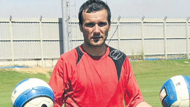 Erman Güraçar    - TKİ Soma Linyitspor, Denizlispor, Samsunspor, Beşiktaş, Trabzonspor, Bursaspor, Samsunspor, Gaziantepspor, Ankaragücü, Denizlispor, Kocaelispor, Manisaspor, Bucaspor
