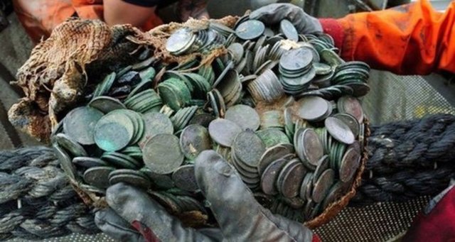 İngiliz hükümetiyle anlaşma yapan Derin Okyanus Araştırma şirketi, haftalarca geminin bulunduğu bölgede çalışma yürüttü. Gemi denizin 5 bin 100 metre derinliğinde yatıyordu.