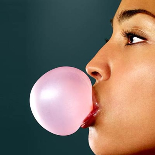 Sakız çiğnemek...