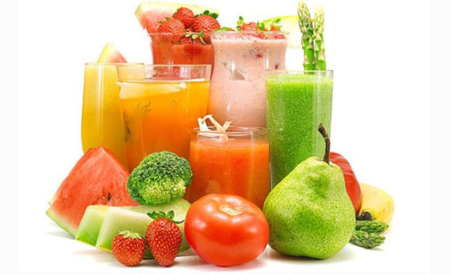 2- Sebze ve de meyvelere yönelip özellikle taze yemeye dikkat edin. Sebzeleri kızartmadan mümkün olduğunce saf tüketmek gerektiğini söylemeye gerek yok tabii. -