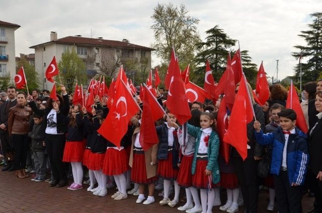 23 NİSAN ULUSAL EGEMENLİK VE ÇOCUK BAYRAMI